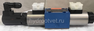 4WRE6W1-32-2X/G24K4/V - Пропорциональный распределитель с обратной связью по положению золотника без встроенной электроники Ду6, номинальный расход 32 л/мин, схема W1-
